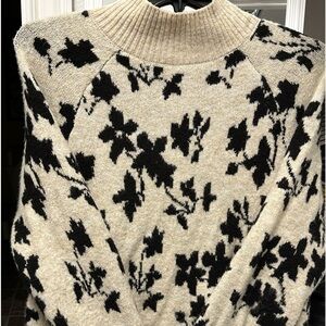 Liz Claiborne Sweater